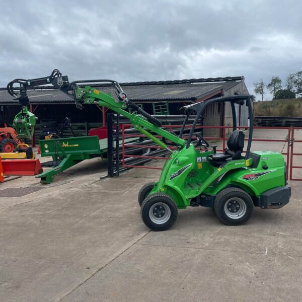 Avant 528 Telehandler